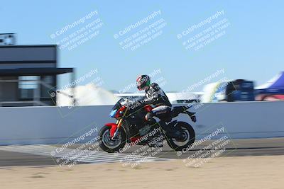 media/Nov-06-2023-Moto Forza (Mon) [[ce023d0744]]/4-Beginner Group/Session 4 (Finish Line Checker)/